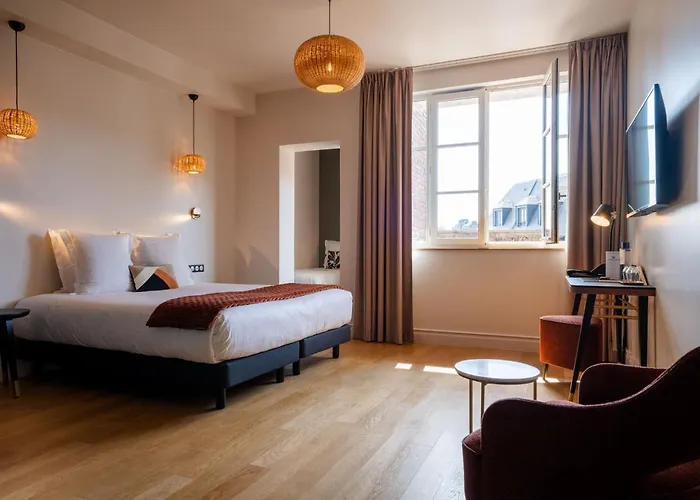 L'Invitation au Voyage Honfleur